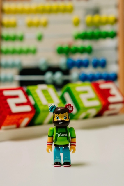 DCON 23 Bearbricks photograph