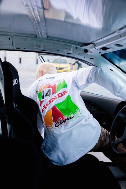 Honda x Leen Customs photograph