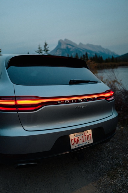 Porsche Macan photograph