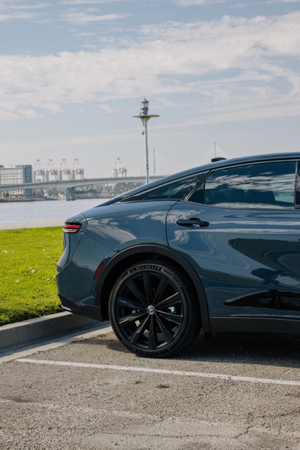 Toyota photograph